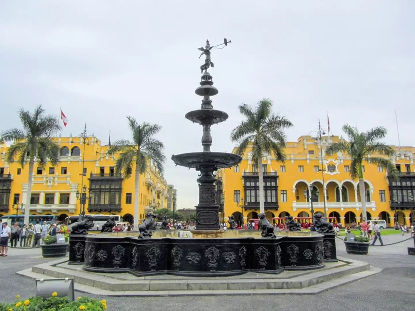 Vom Andenhochland an den Amazonas Aussenansicht