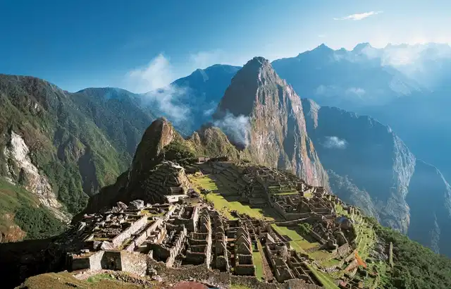 Vom Andenhochland an den Amazonas Landschaft