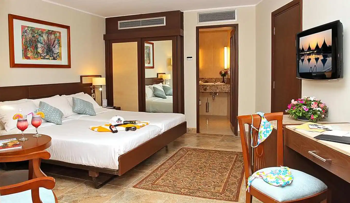 Jolie Ville Kings Island Luxor ACCOMMODATION