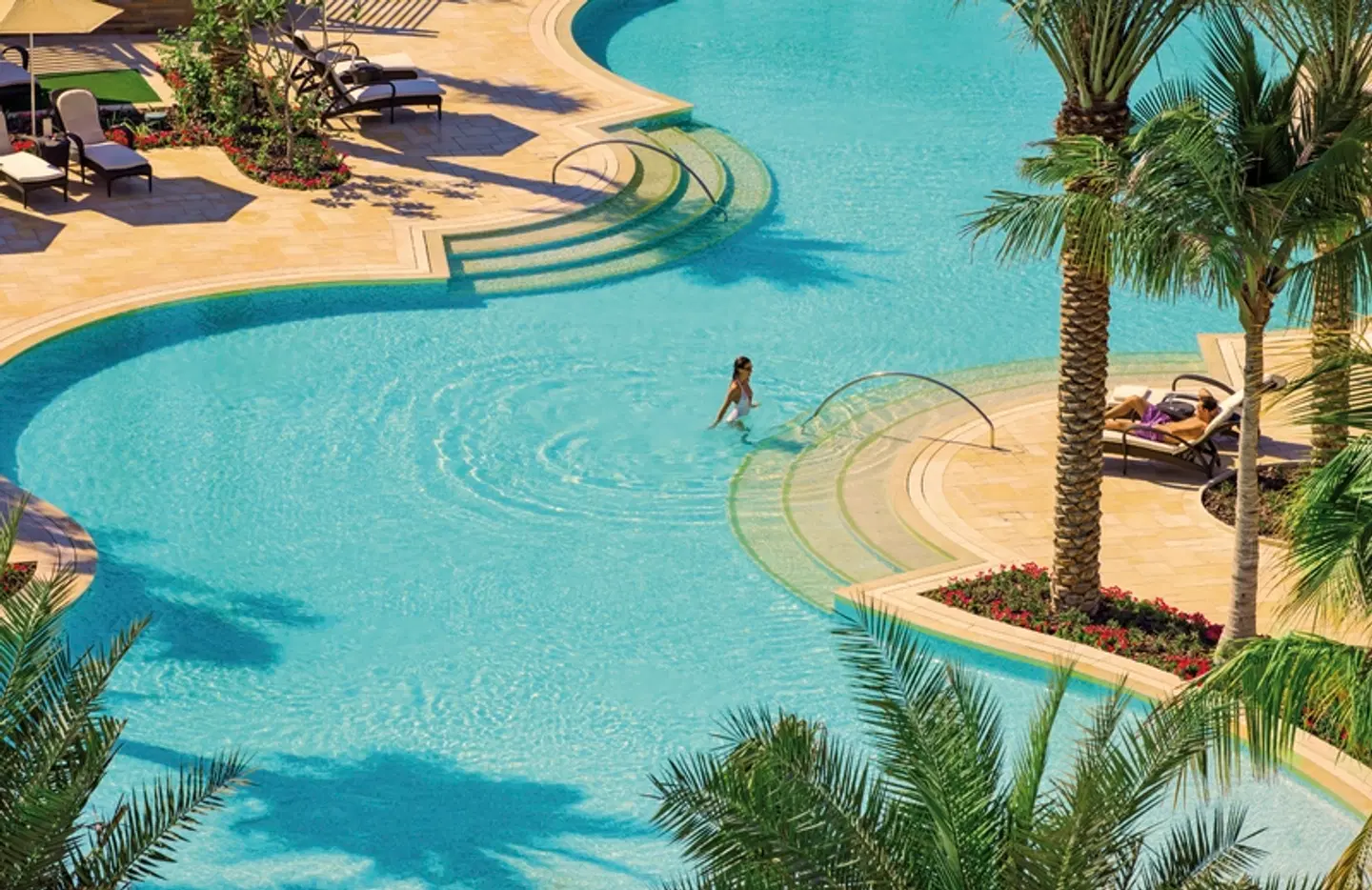 Four Seasons Resort Dubai at Jumeirah Beach OUTDOOR_POOL
