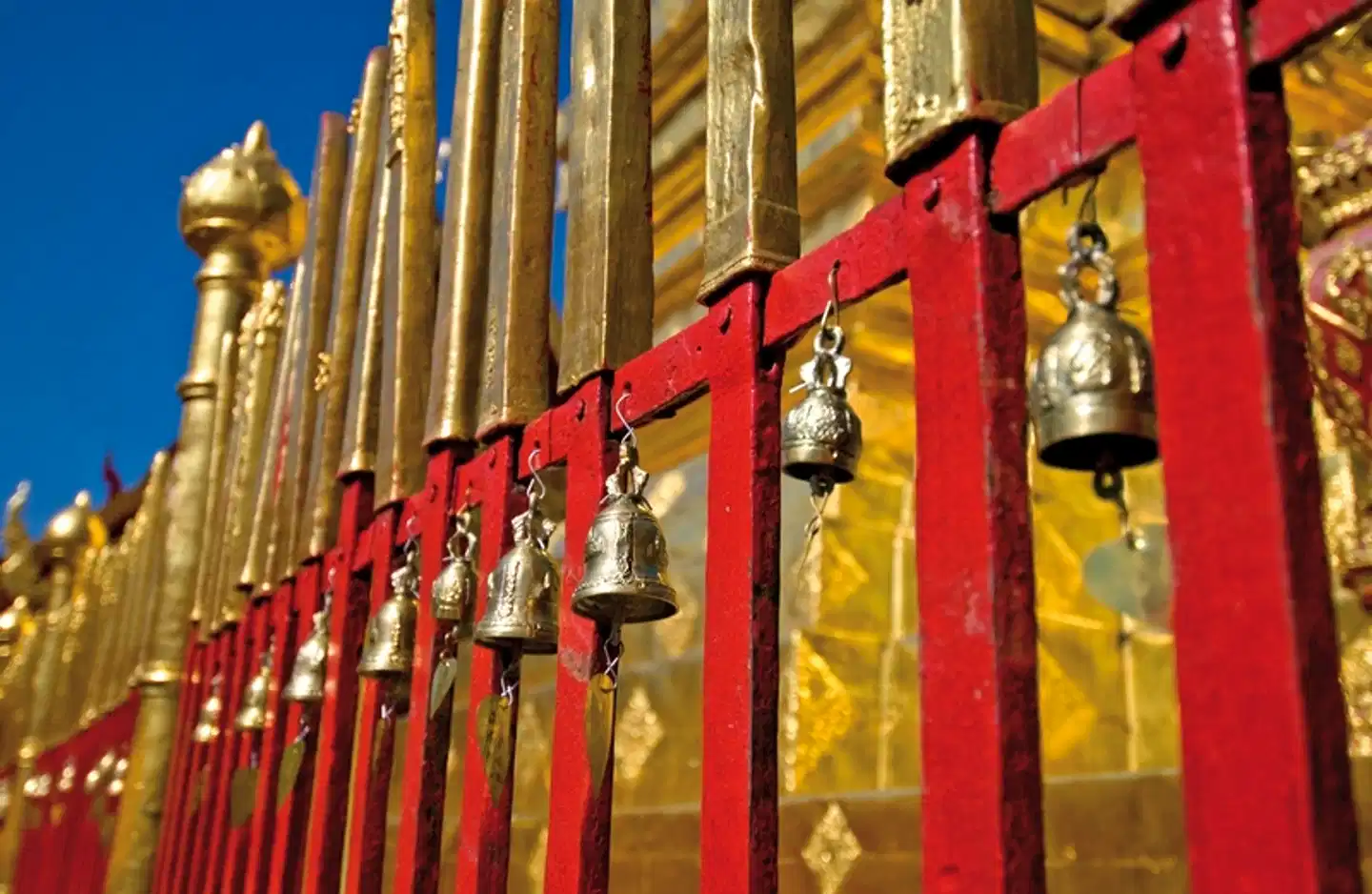 Im Land des Lächelns Sport und Entertainment