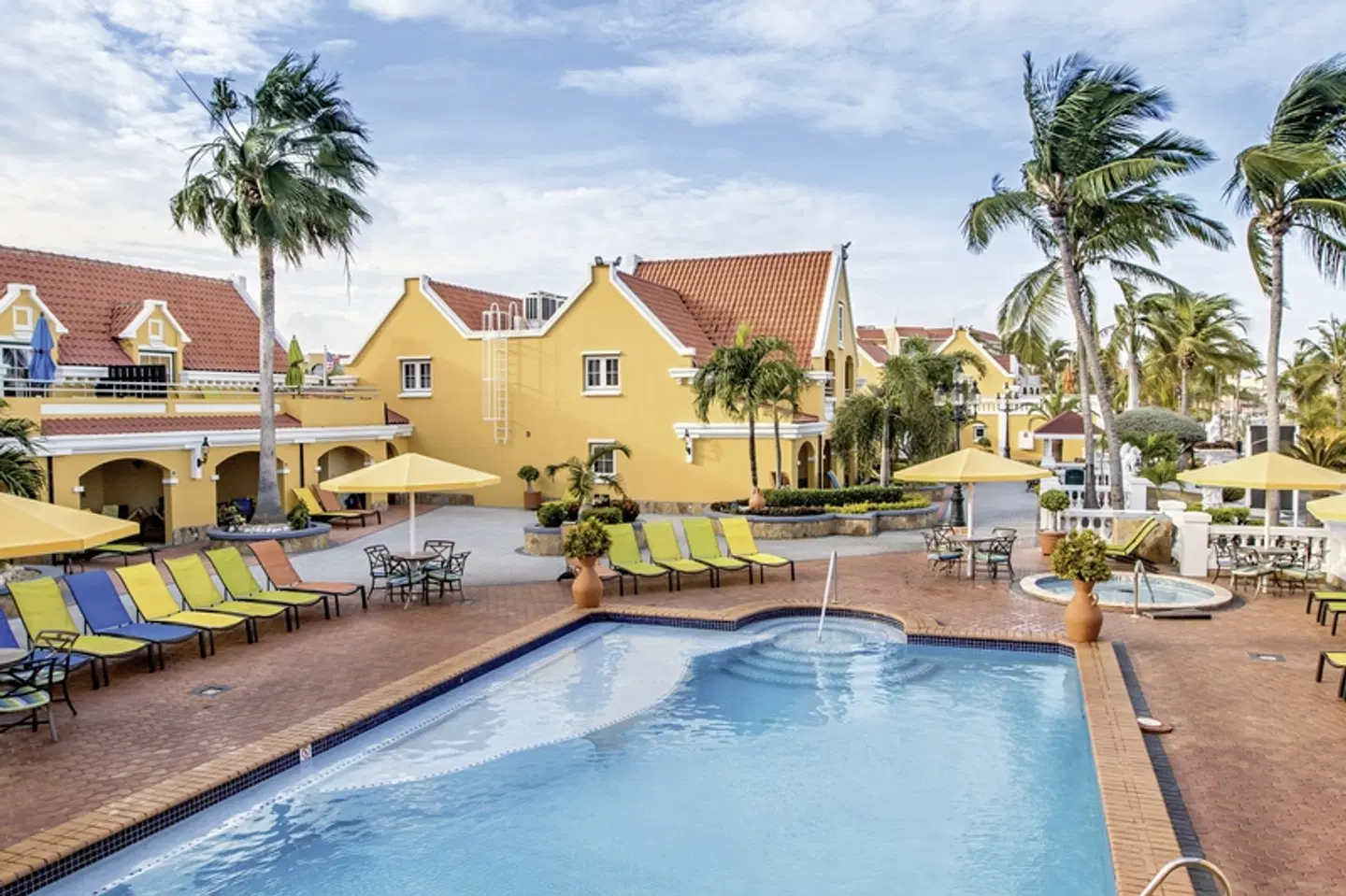 Amsterdam Manor Beach Resort OUTDOOR_POOL