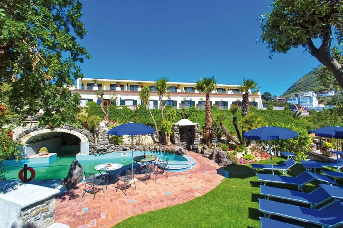 Belvedere OUTDOOR