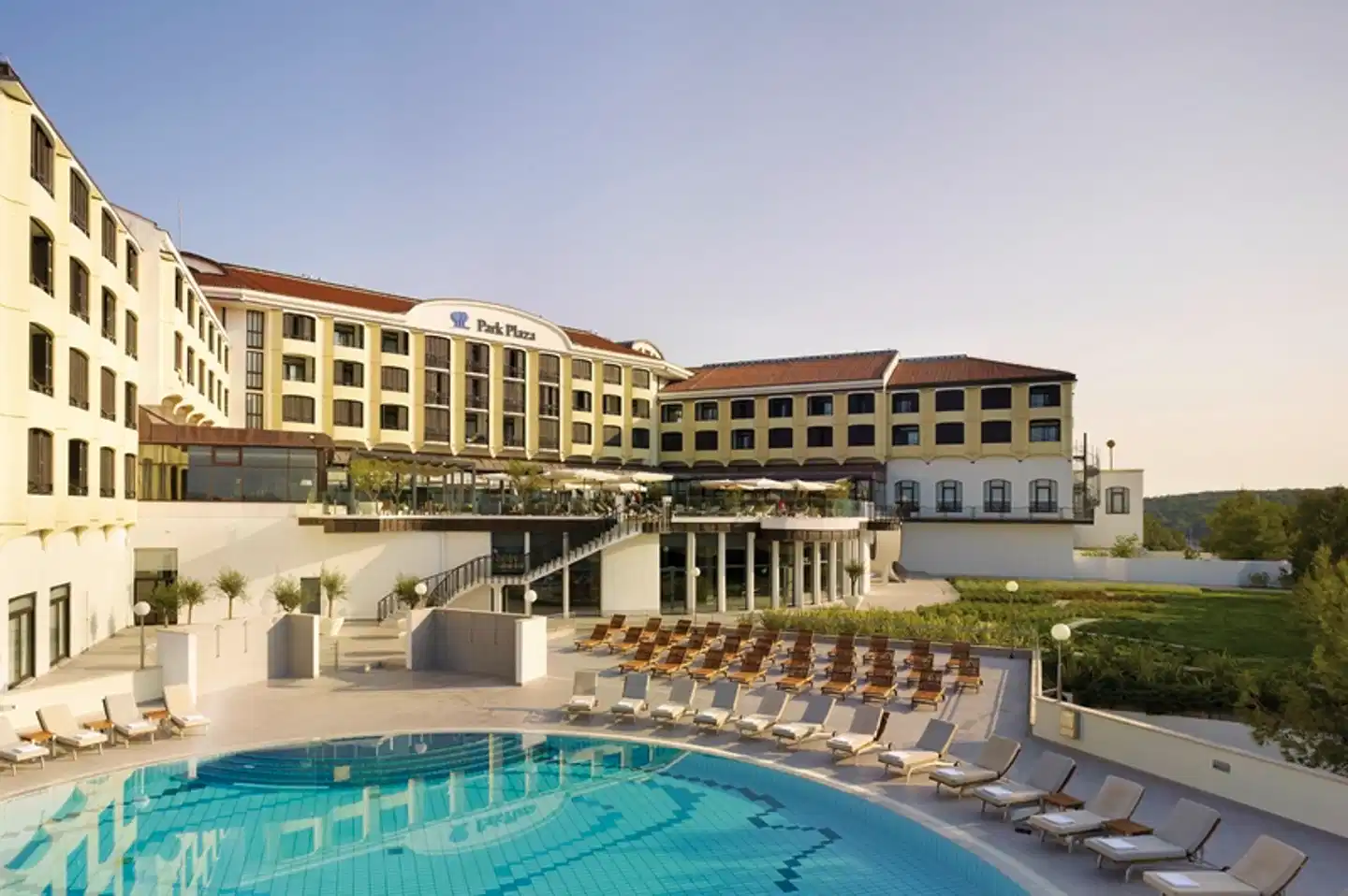 Park Plaza Histria POOL