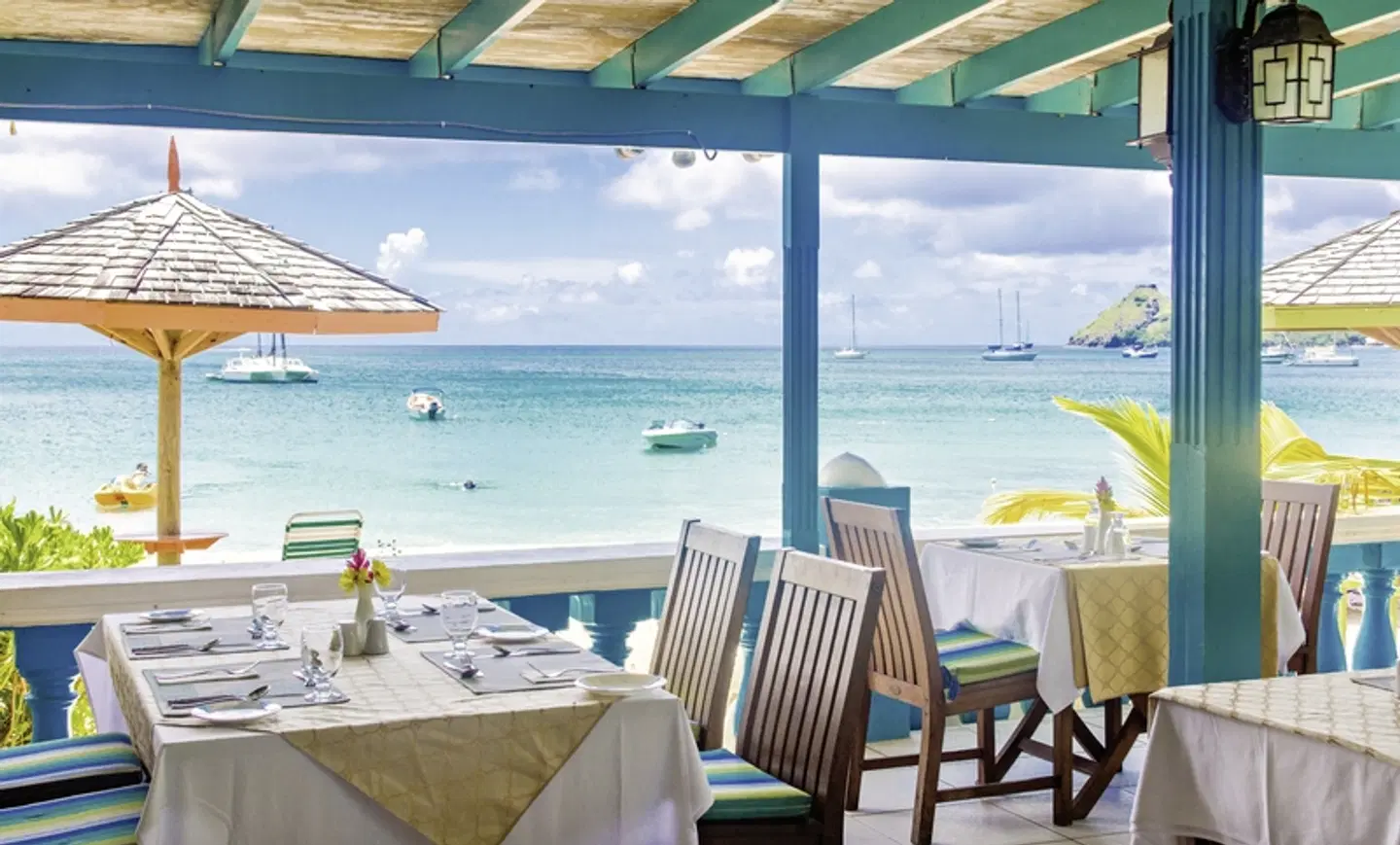 Bay Gardens Beach Resort & Spa Restaurant