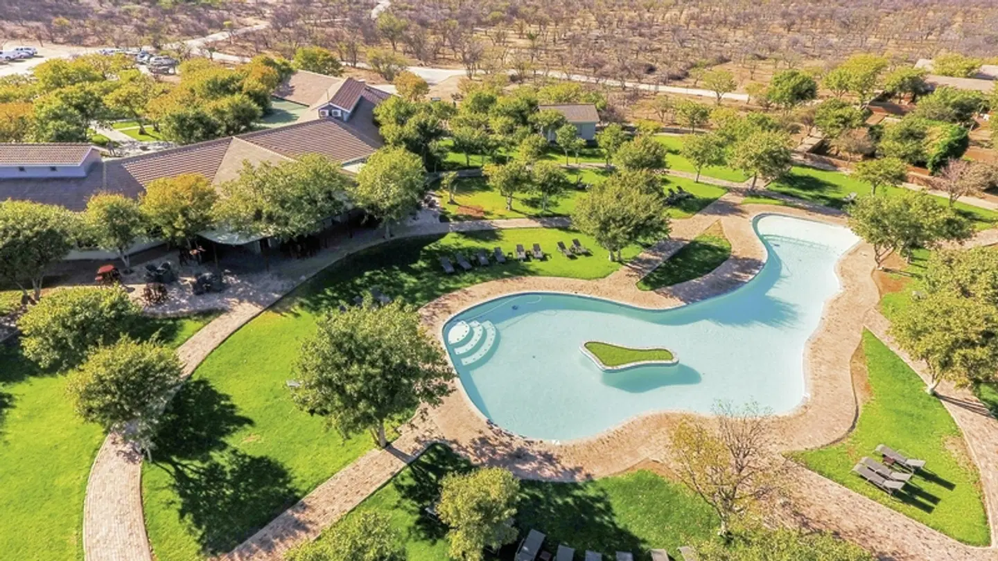 Damara Mopane Lodge OUTDOOR_POOL