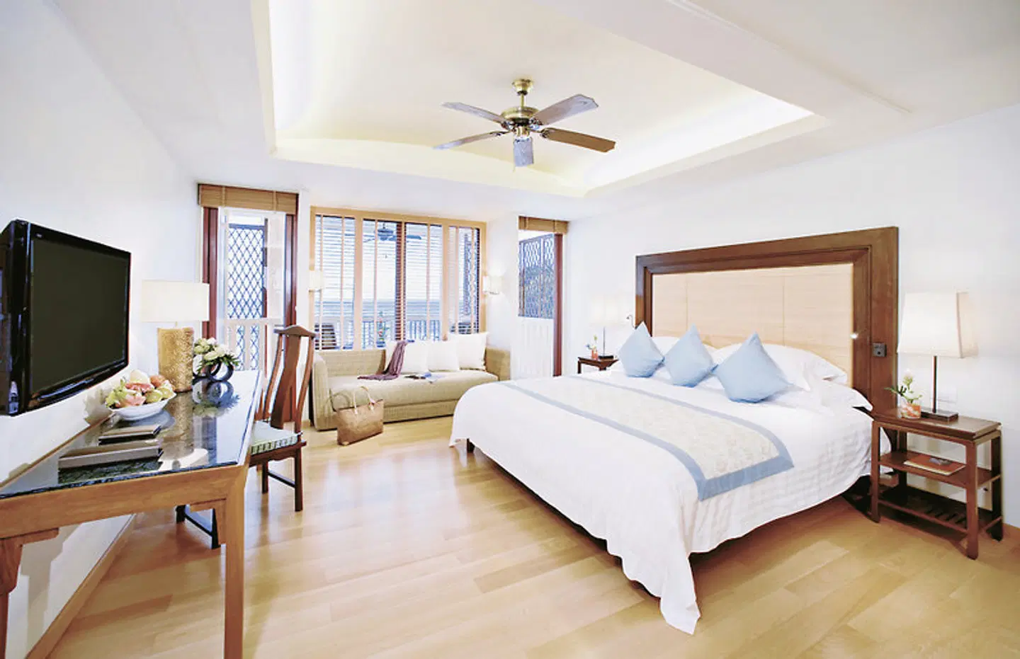 Centara Grand Beach Resort Phuket ROOM_EXAMPLE