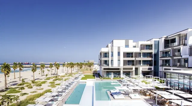 Nikki Beach Resort & Spa Dubai OUTDOOR_POOL