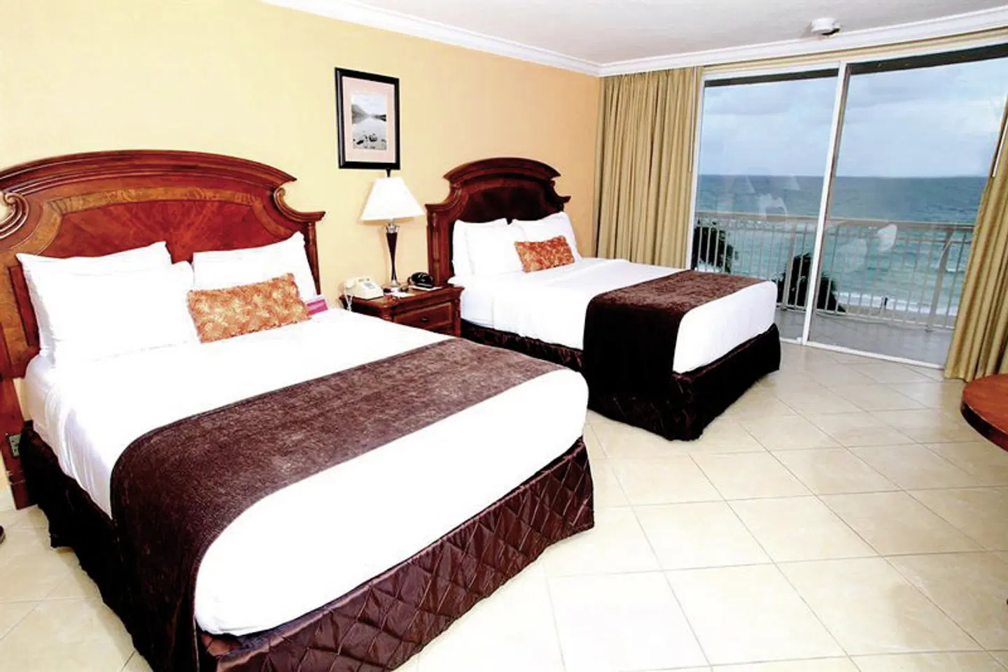 Ramada Plaza Marco Polo ROOM_EXAMPLE