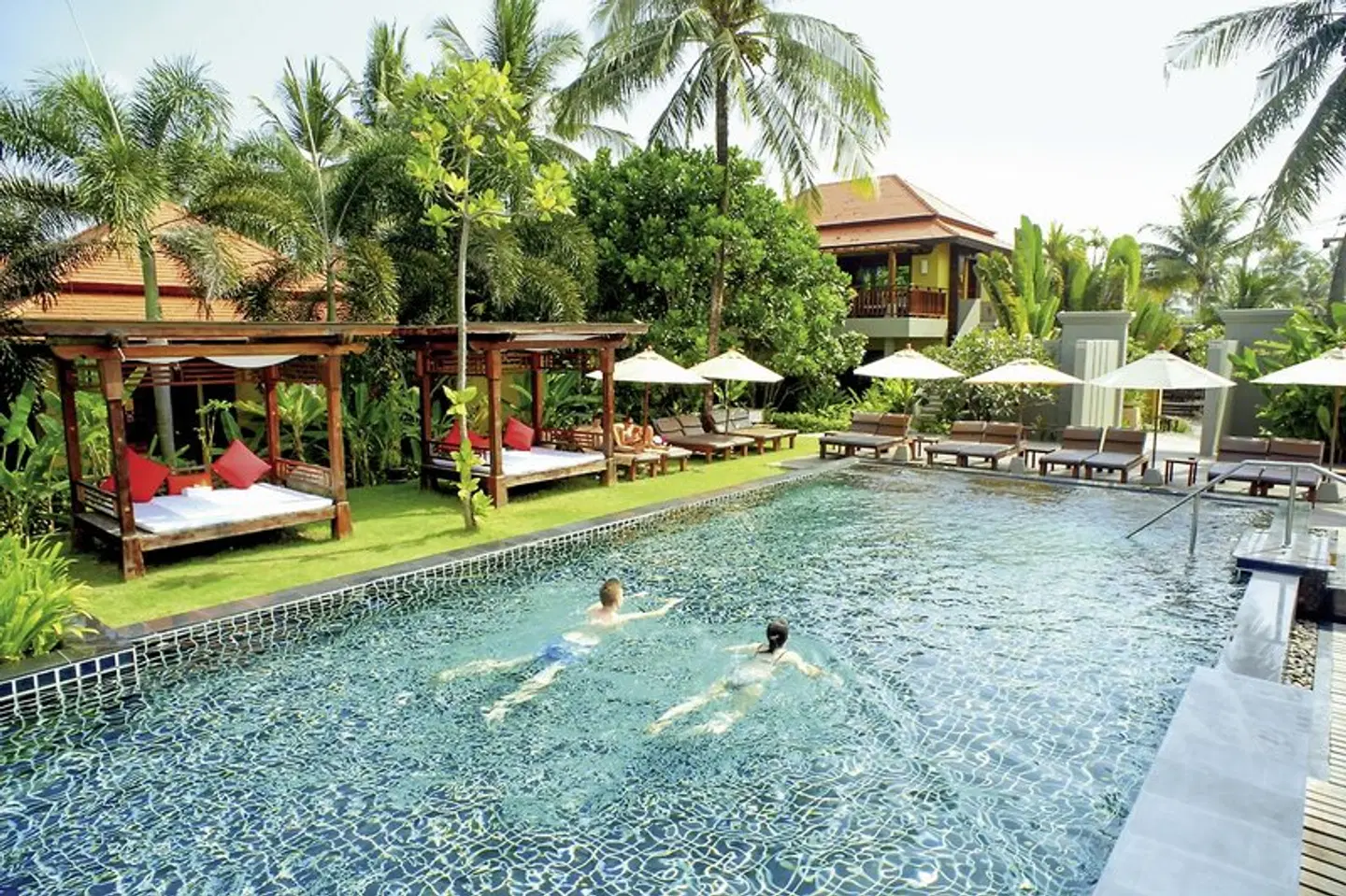 Chongfah Beach Resort Khao Lak OUTDOOR_POOL