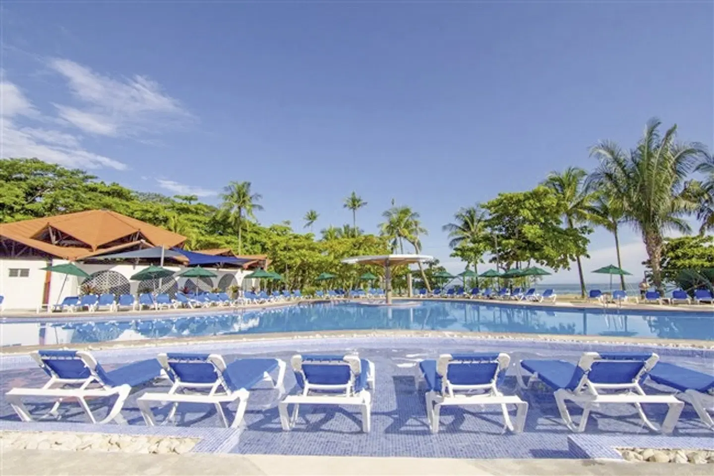 Hotel & Club Punta Leona OUTDOOR_POOL