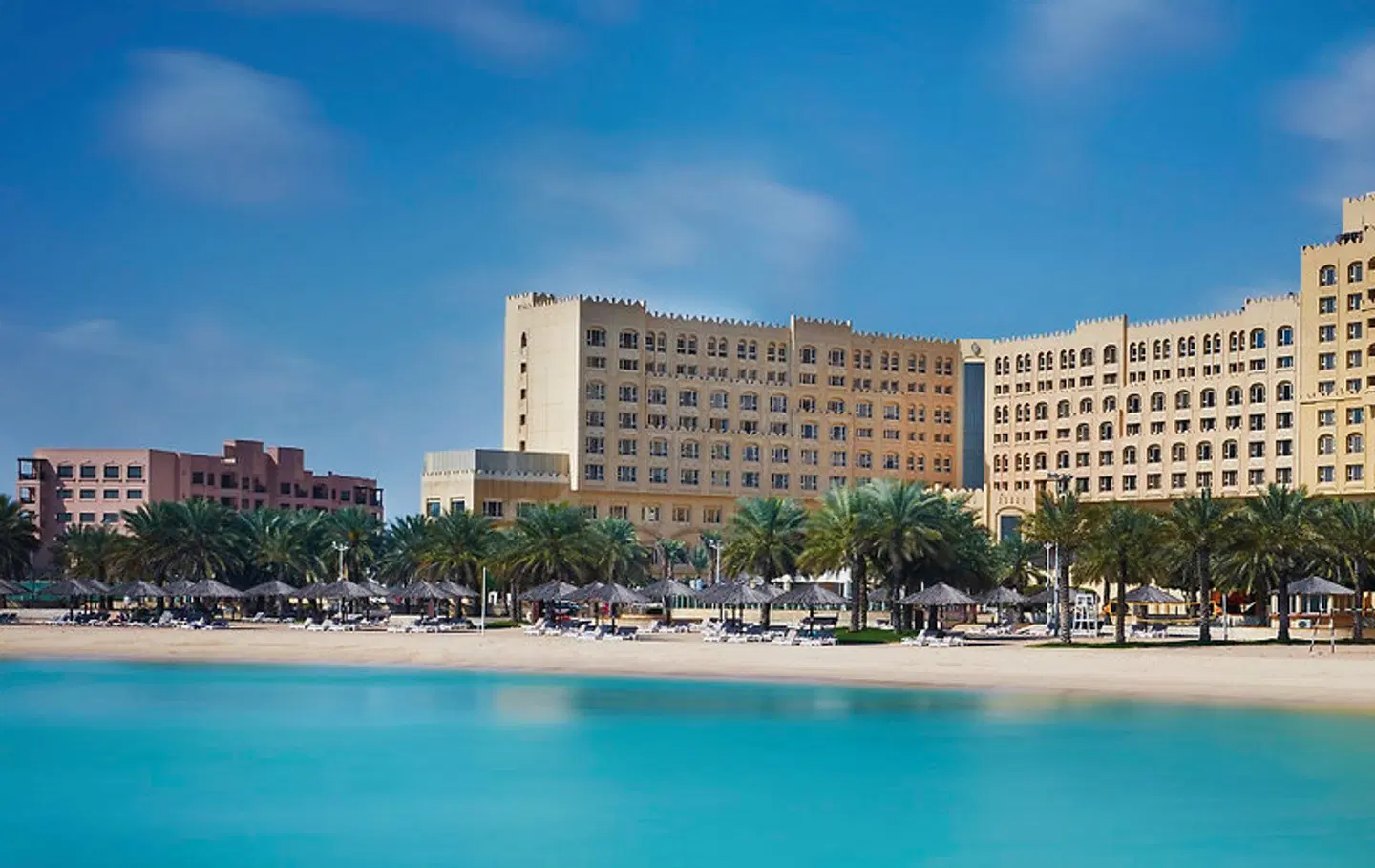 InterContinental Doha Beach & Spa Strand