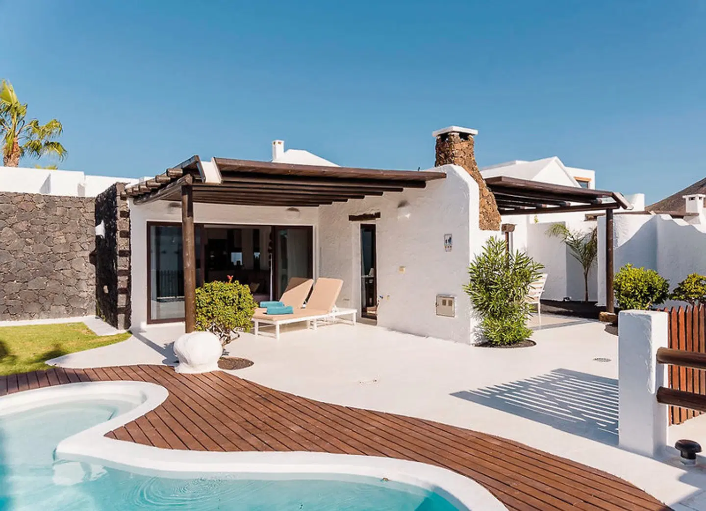 Kamezi Boutique Villas EXTERIOR