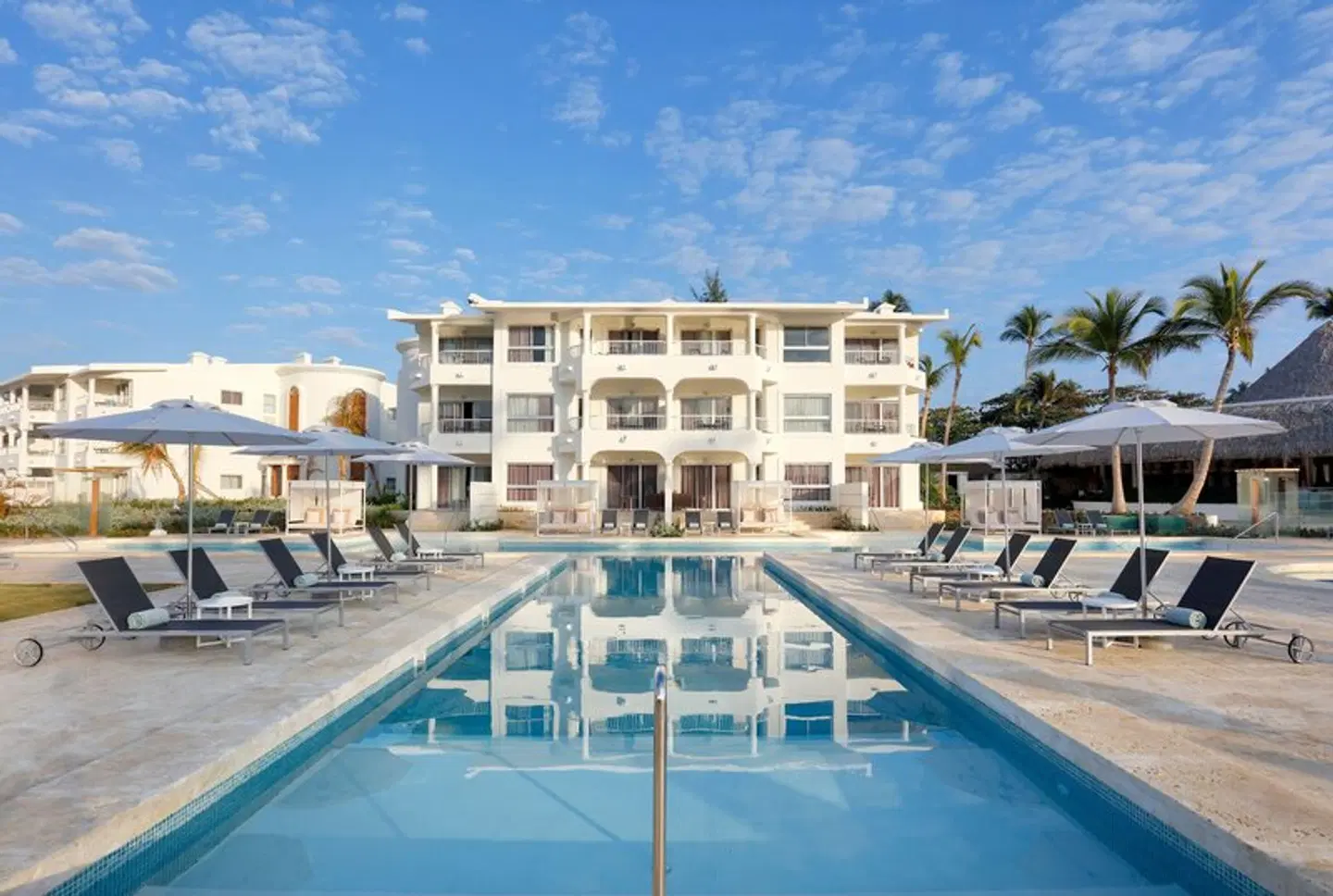 Paradisus Palma Real Golf & Spa Resort OUTDOOR_POOL