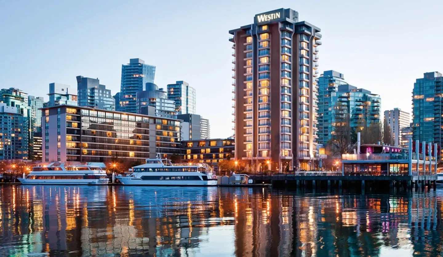 Westin Bayshore Vancouver EXTERIOR