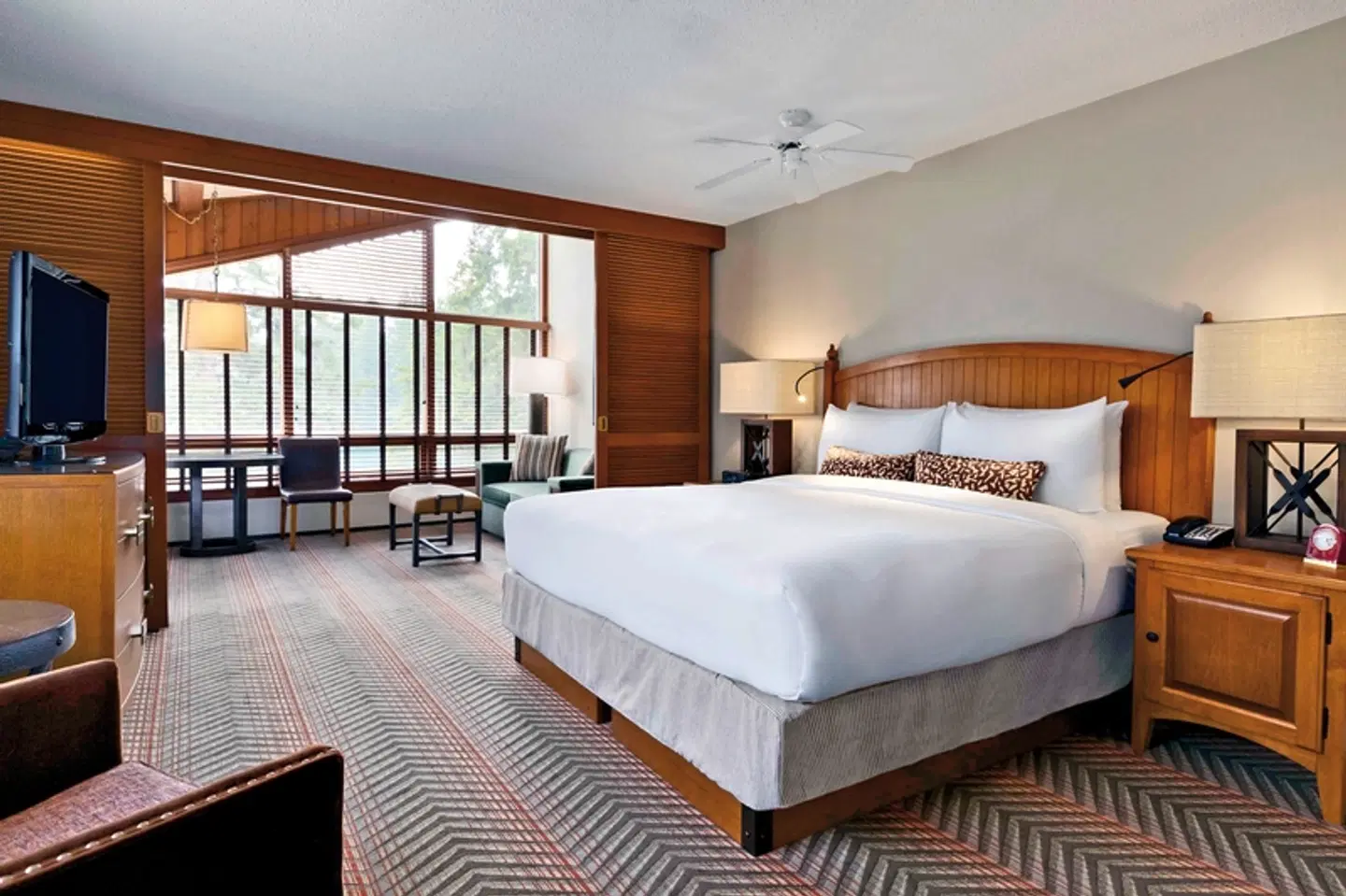 Fairmont Jasper Park Lodge ROOM_EXAMPLE