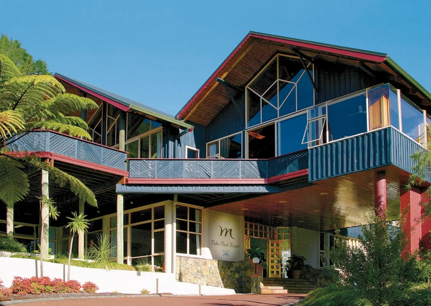 Grand Mercure Puka Park Resort EXTERIOR