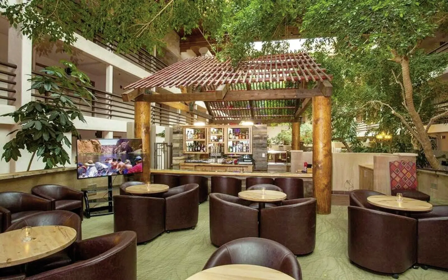 Grand Canyon Plaza Hotel BAR