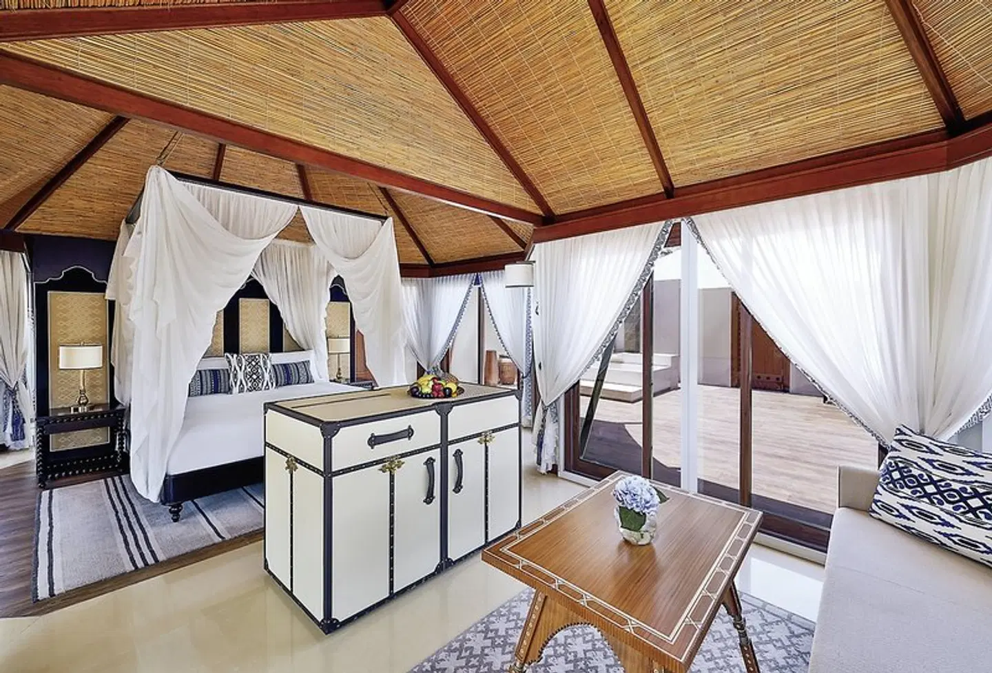 The Ritz-Carlton Ras Al Khaimah, Al Hamra Beach TERRACE