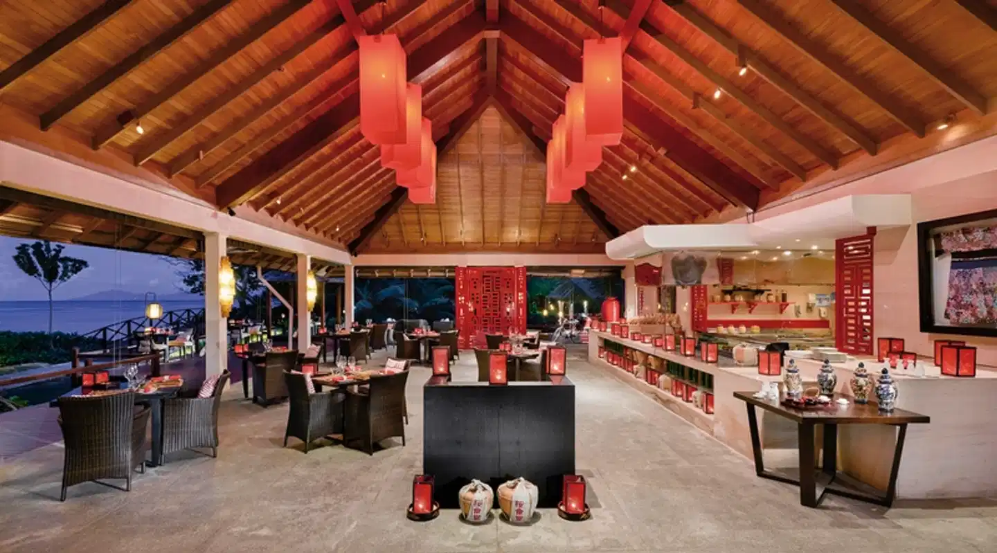 Hilton Seychelles Labriz Resort & Spa BAR