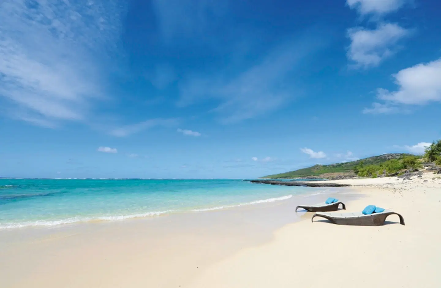 Constance Tekoma Rodrigues BEACH