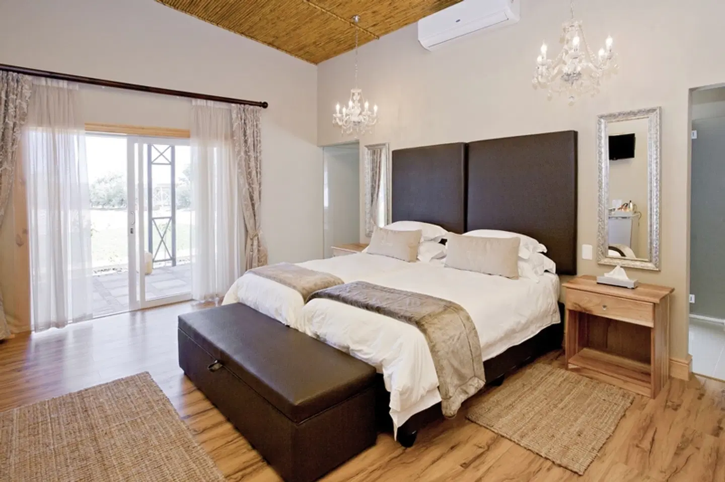 Surval Boutique Olive Estate ROOM_EXAMPLE