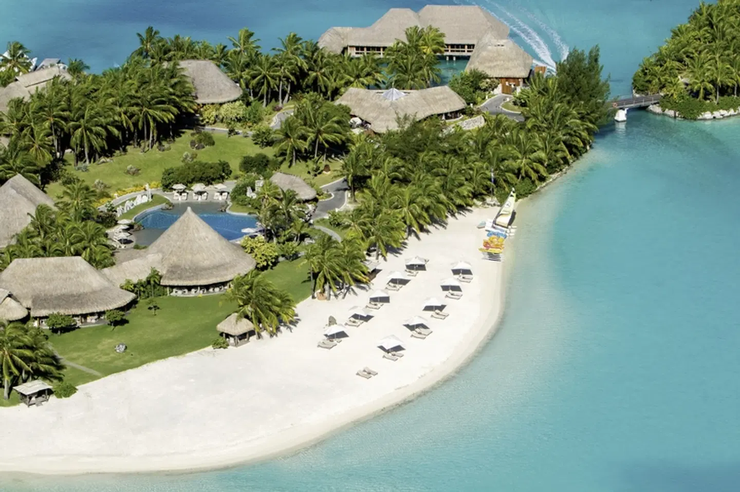 The St. Regis Bora Bora Resort BEACH
