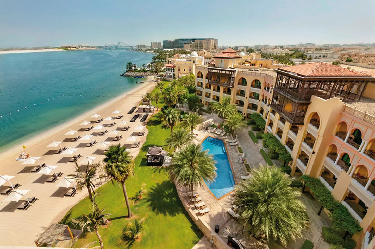 Shangri-La Qaryat Al Beri EXTERIOR