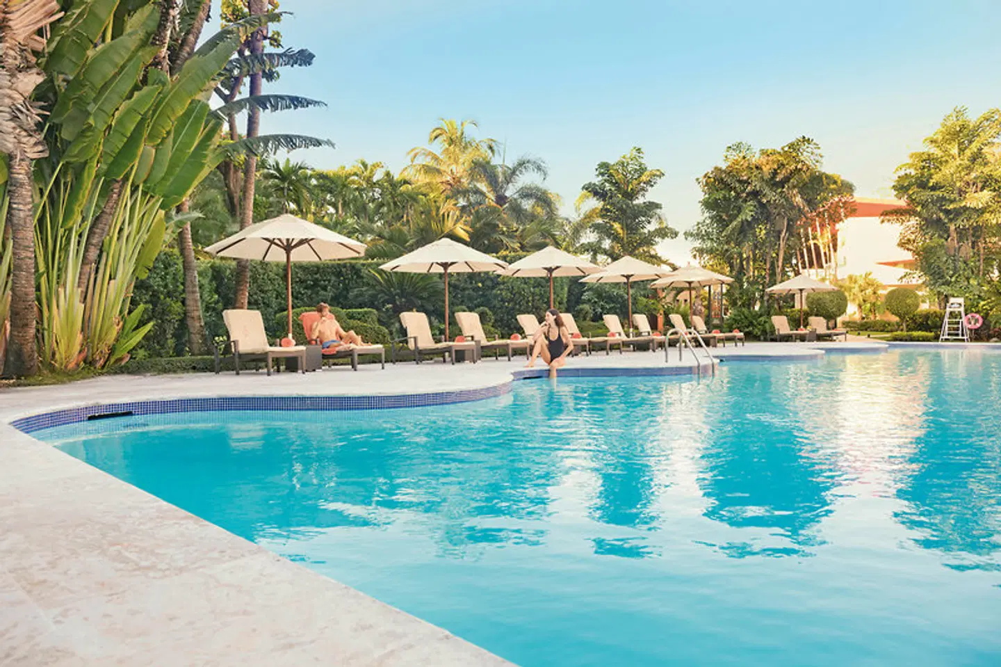 El Embajador, a Royal Hideaway Hotel OUTDOOR_POOL