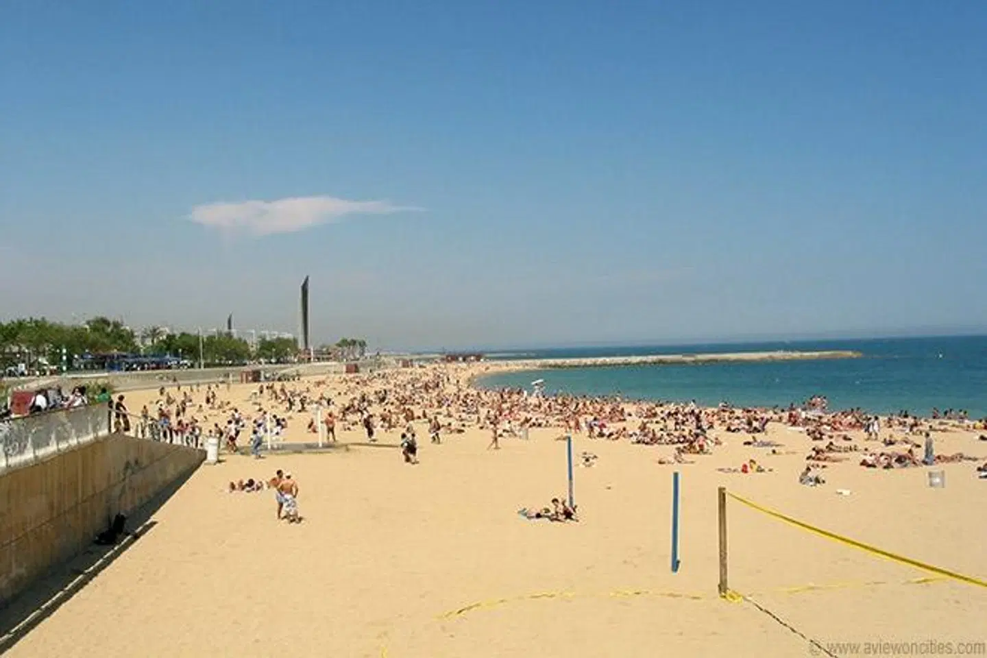 4 Barcelona BEACH