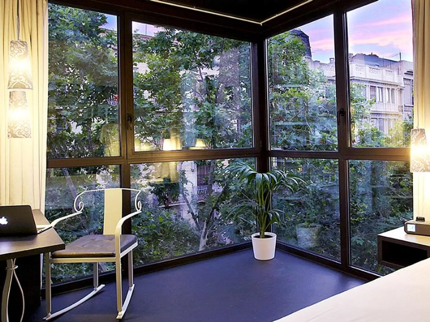 TWO Hotel Barcelona by Axel BATHROOM
