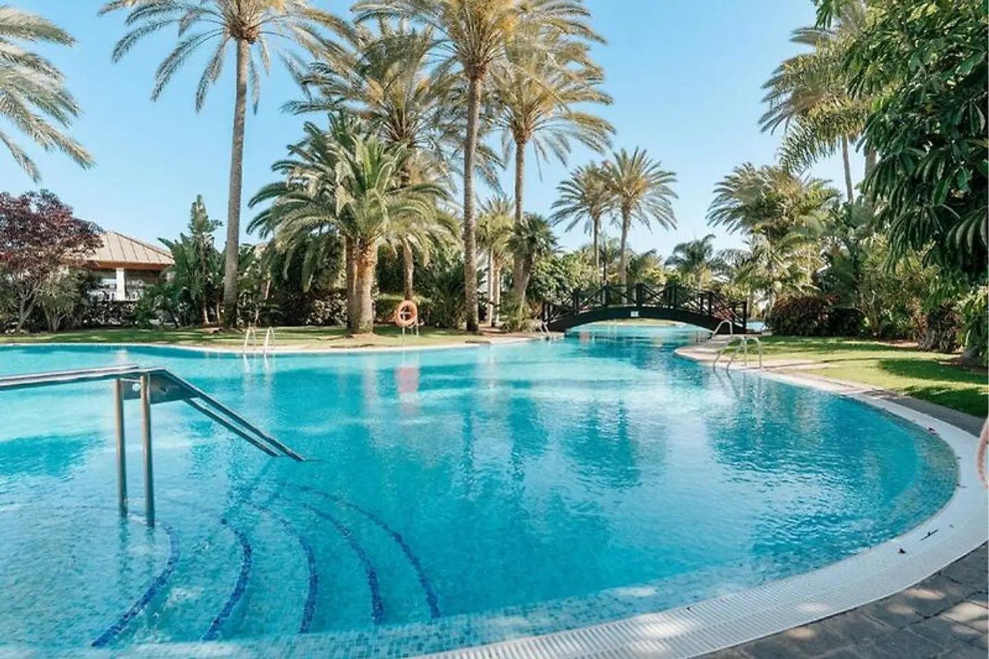 R2 Rio Calma Hotel & SPA & Conference OUTDOOR_POOL