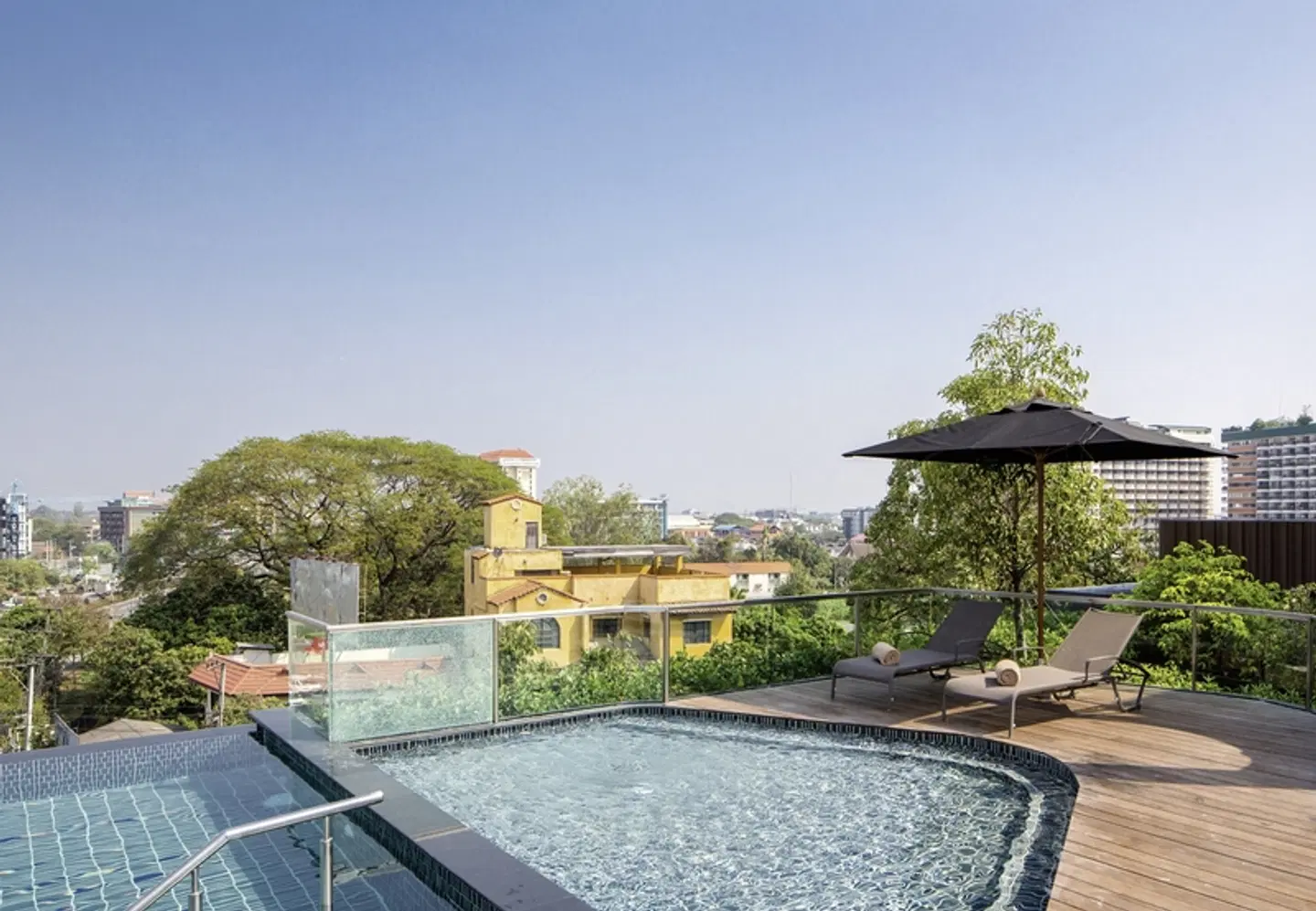 U Nimman Chiang Mai OUTDOOR_POOL