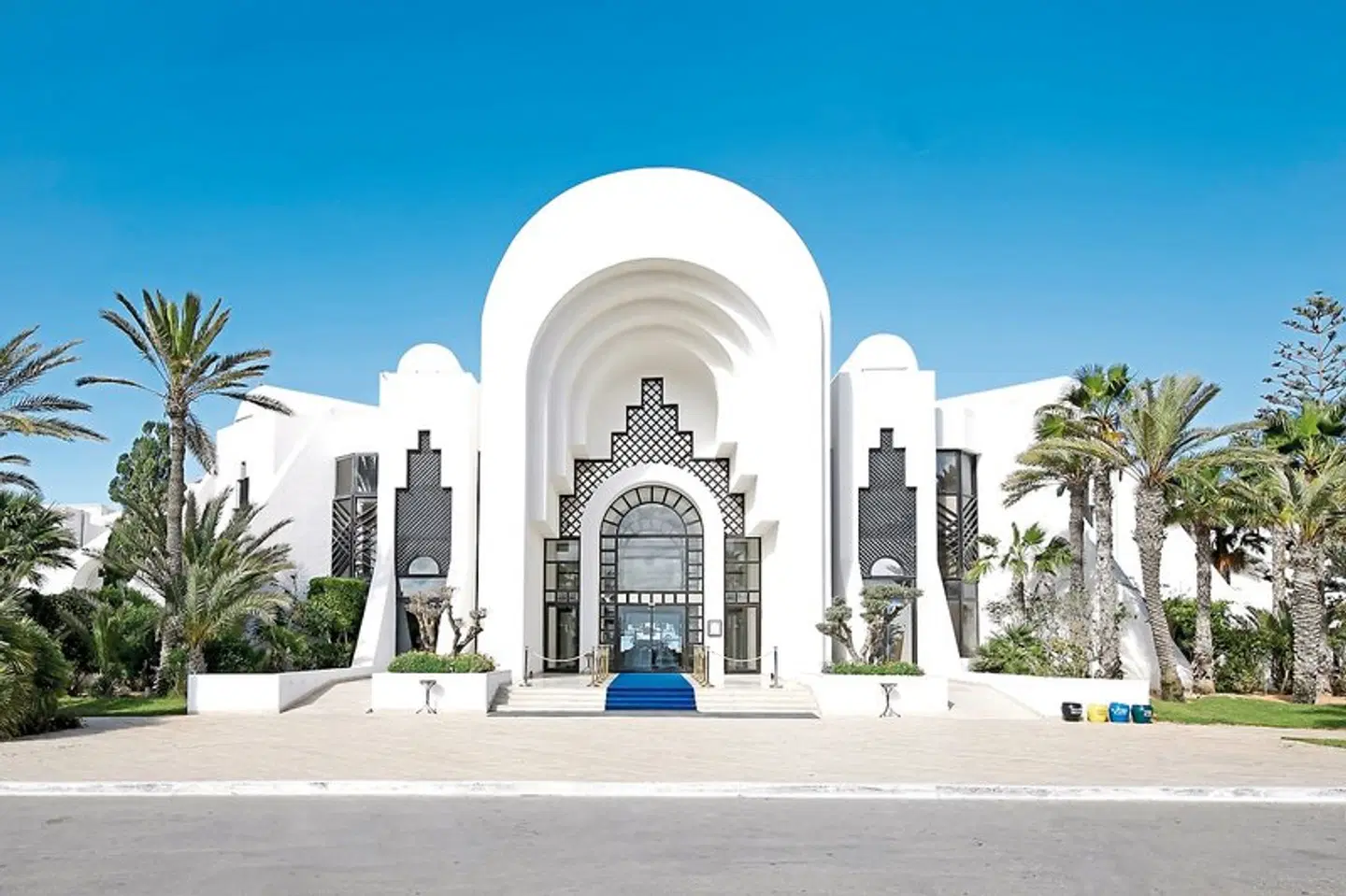 Radisson Blu Palace Resort & Thalasso EXTERIOR