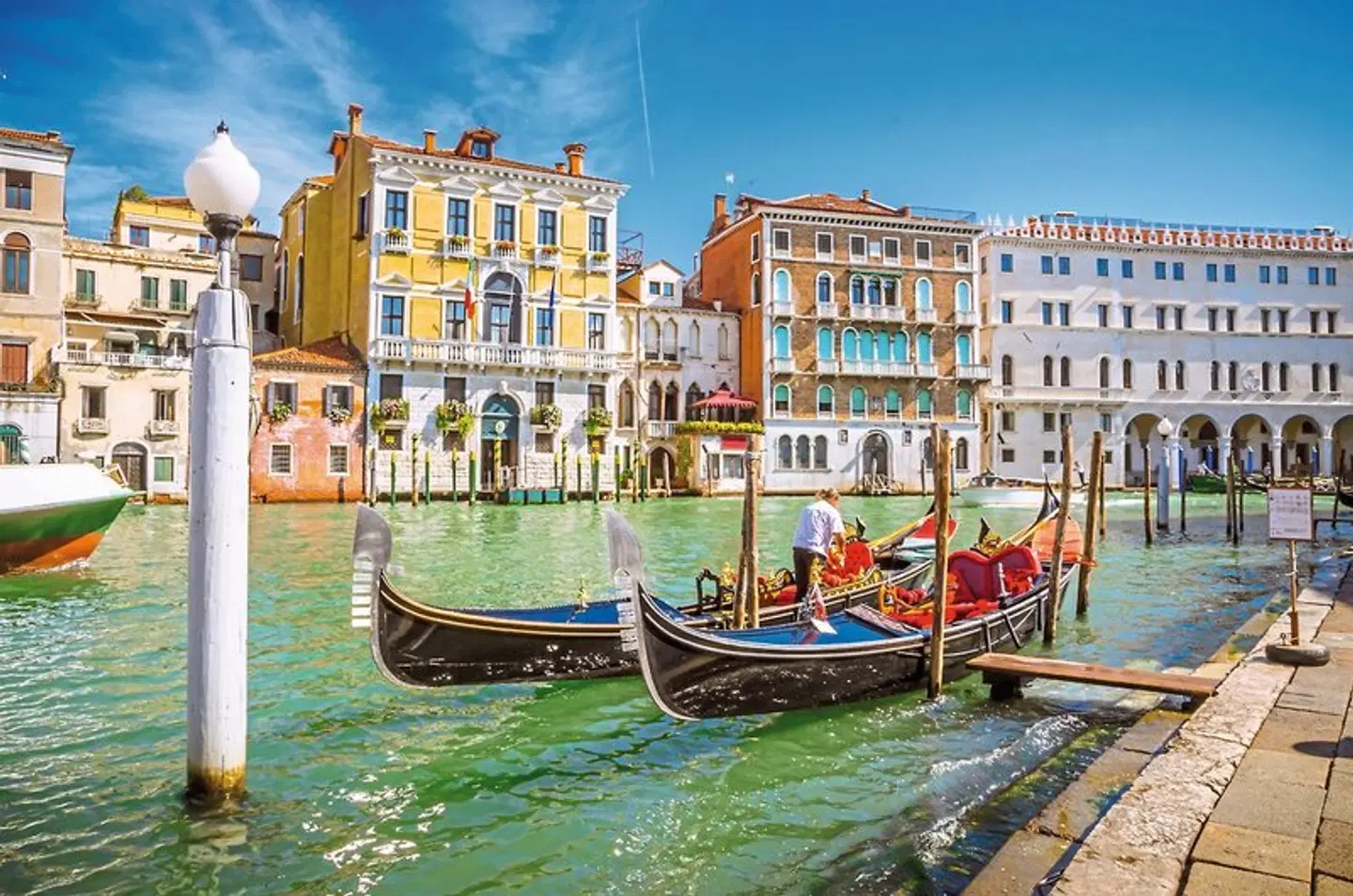 Hotel Rialto EXTERIOR