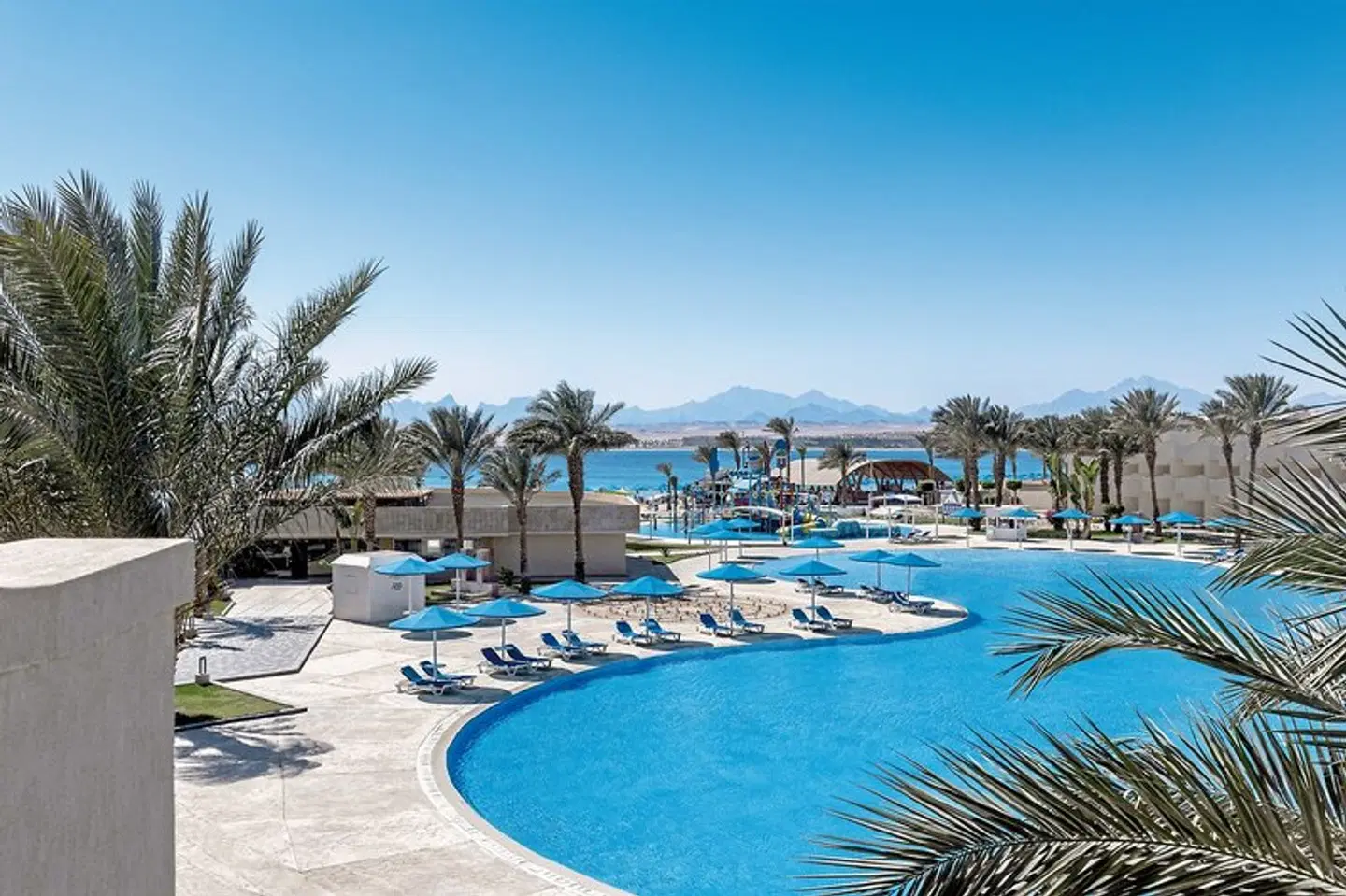 The V Luxury Resort Sahl Hasheesh OUTDOOR_POOL
