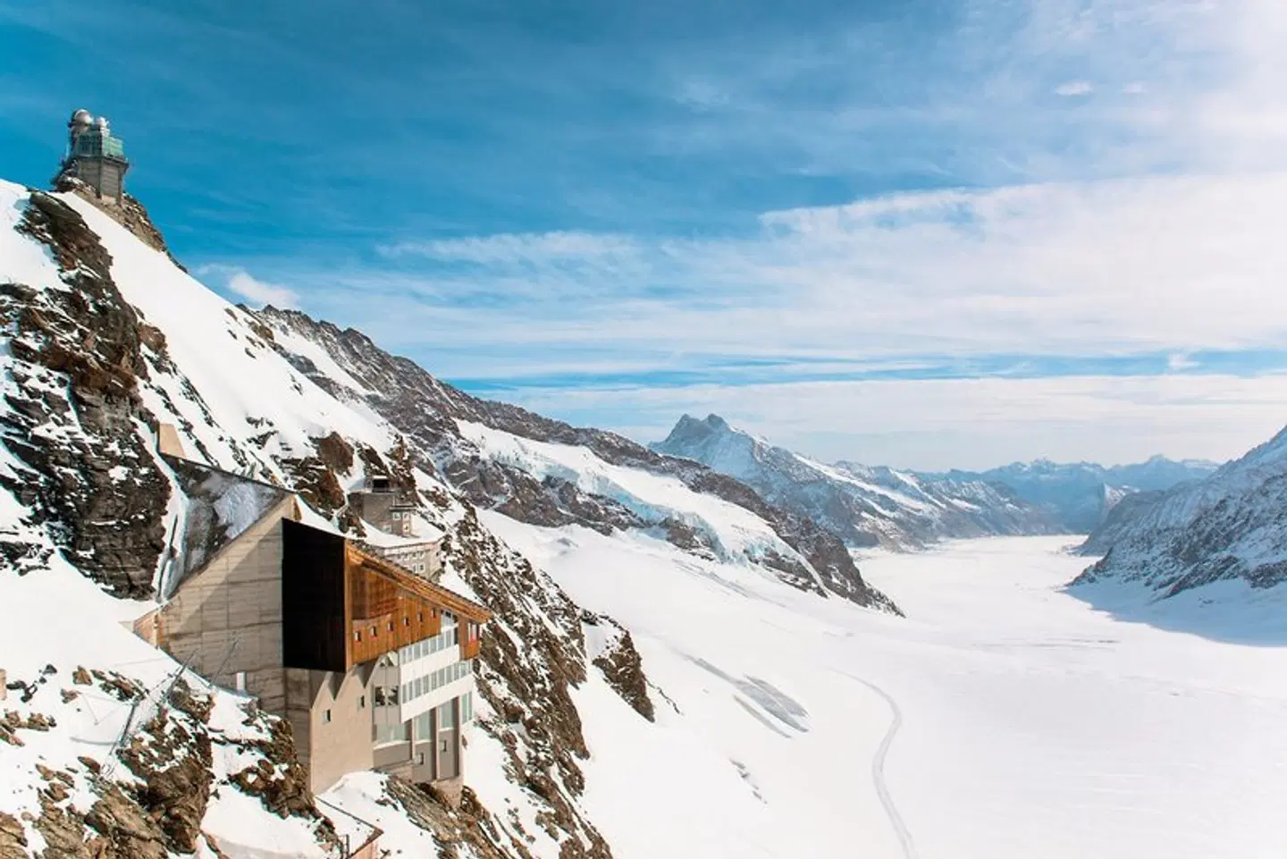 Die idyllische Bergwelt der Jungfrauregion Strand