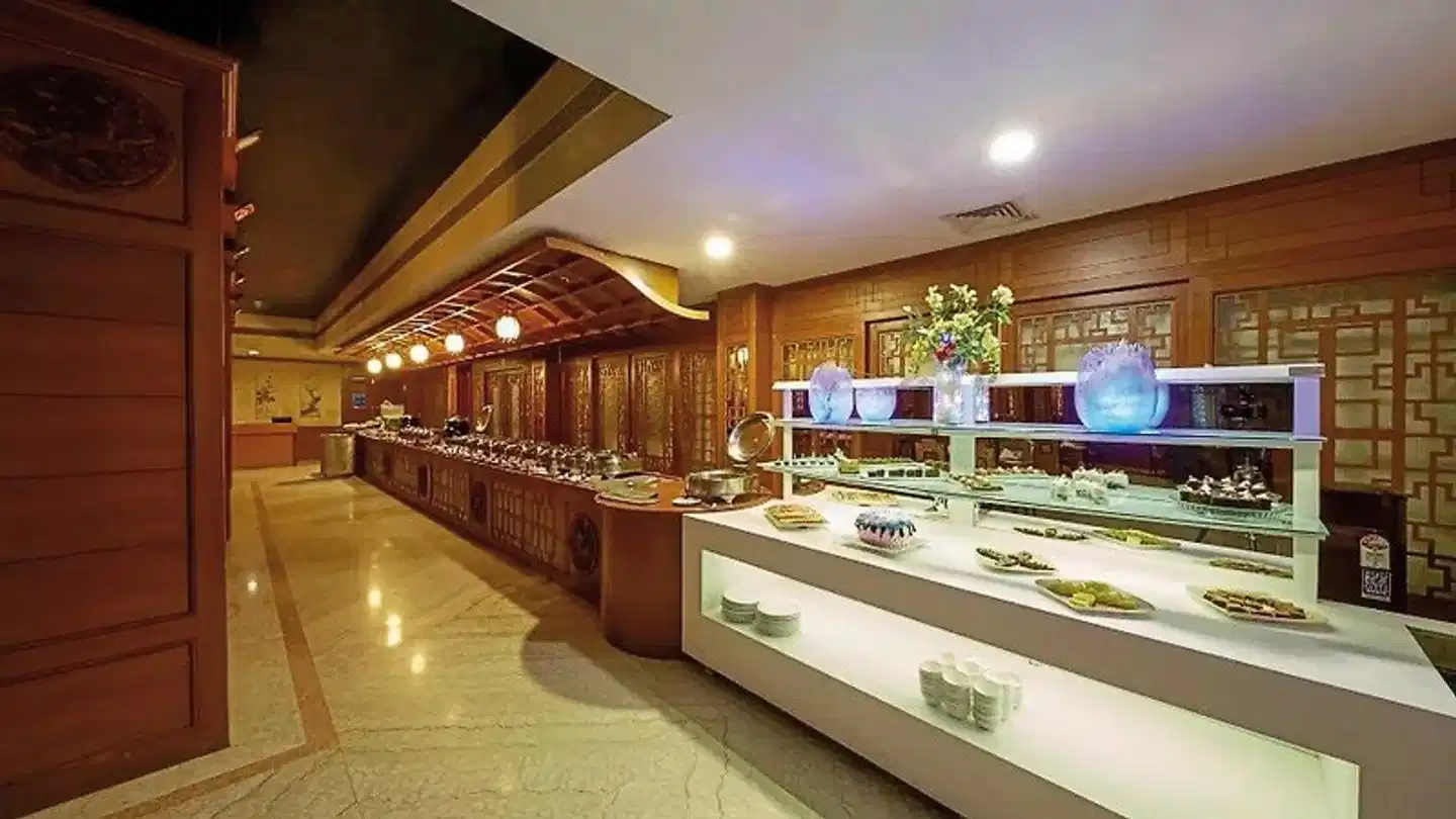 JP Hotel Chennai Restaurant