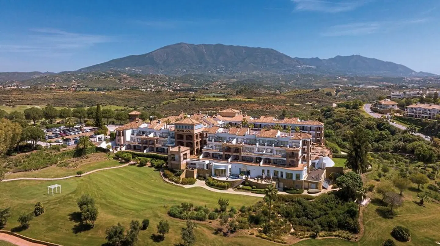La Cala Resort EXTERIOR
