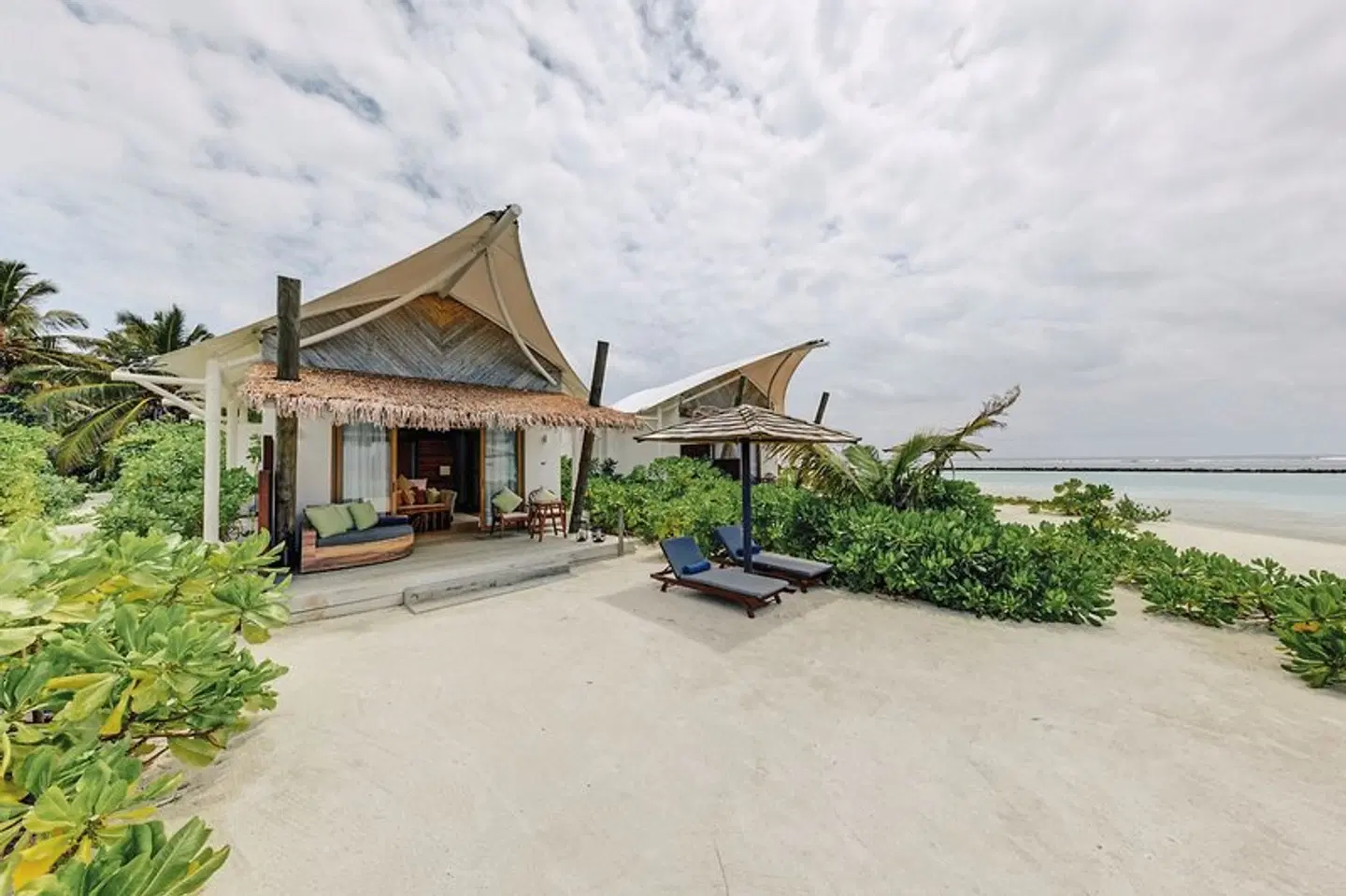 Cinnamon Hakuraa Huraa Maldives EXTERIOR