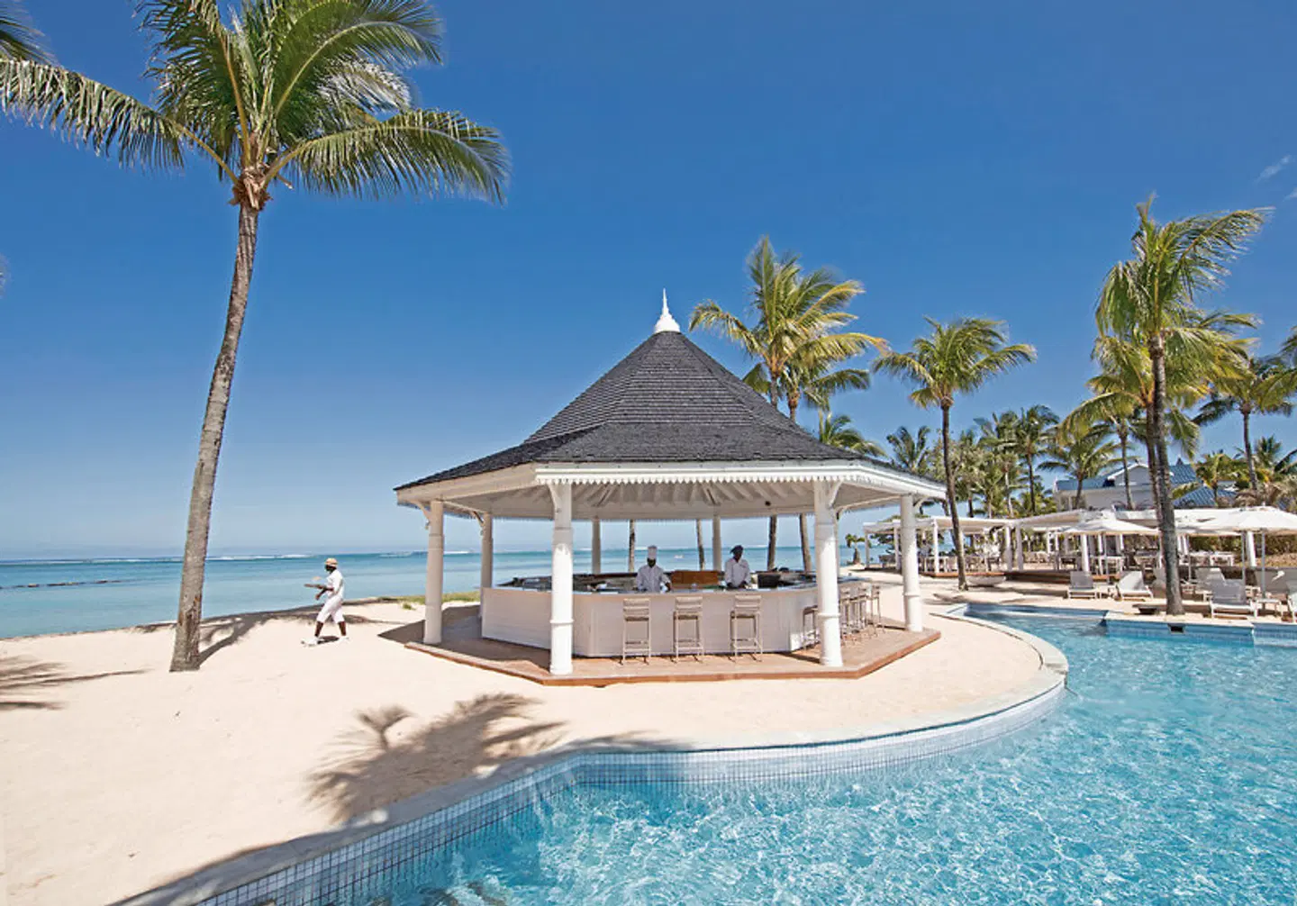 Heritage Le Telfair Golf & Wellness Resort OUTDOOR_POOL