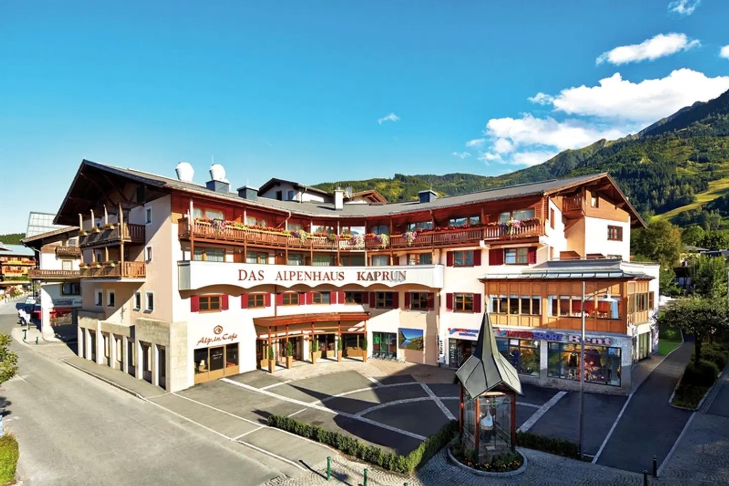 Das Alpenhaus Kaprun Aussenansicht