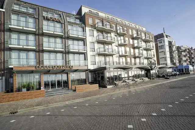 Strandhotel Golfzang Aussenansicht