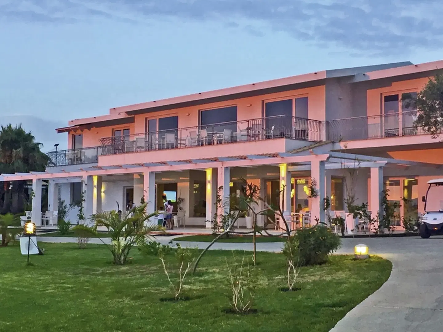 Borgo Donna-Canfora EXTERIOR