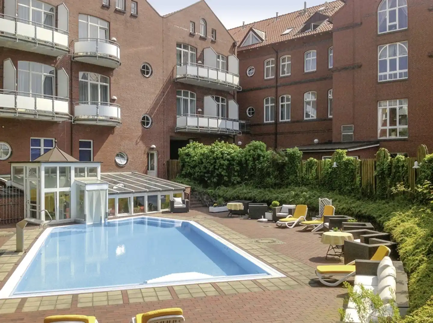 Inselhotel VierJahresZeiten Aussenansicht