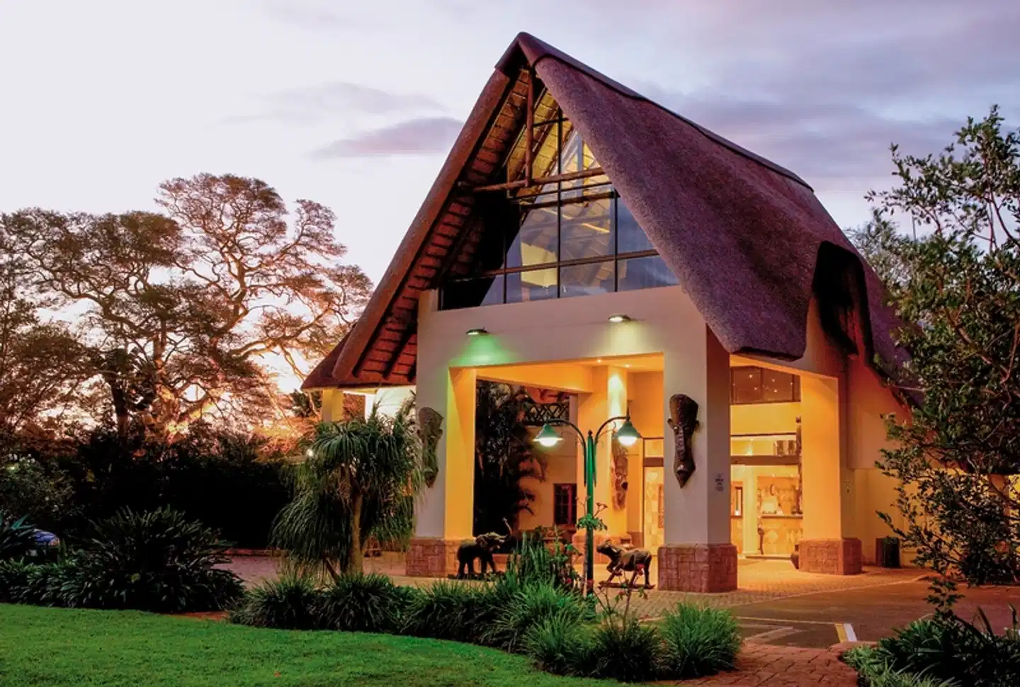 ANEW Hotel Hluhluwe Aussenansicht