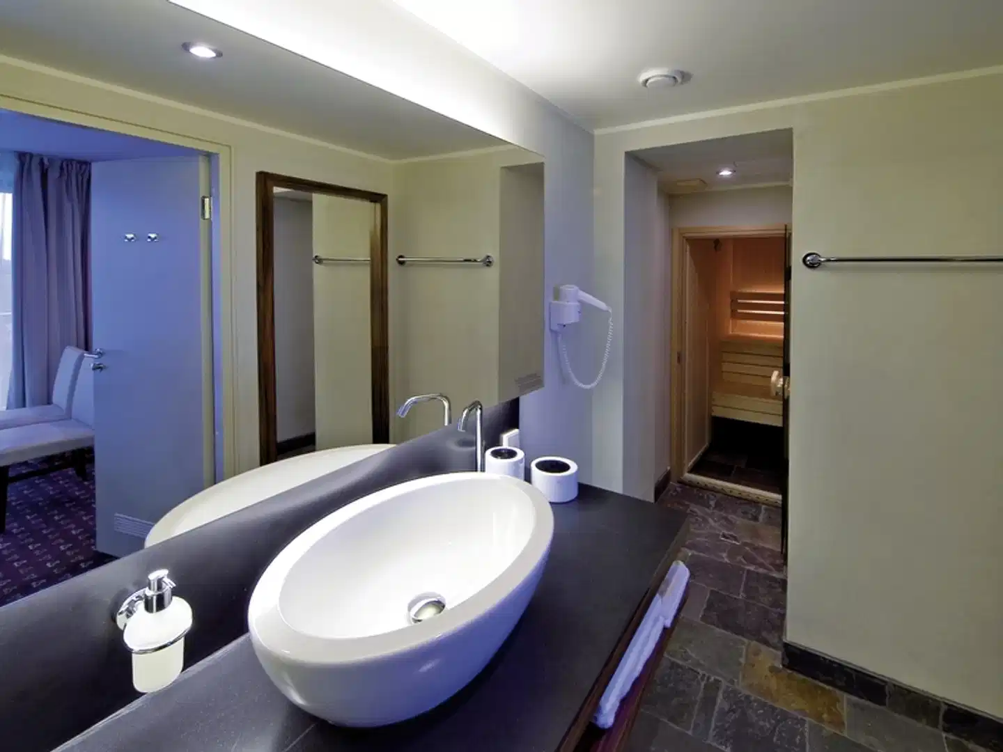 Hotel Jurmala Spa Badezimmer