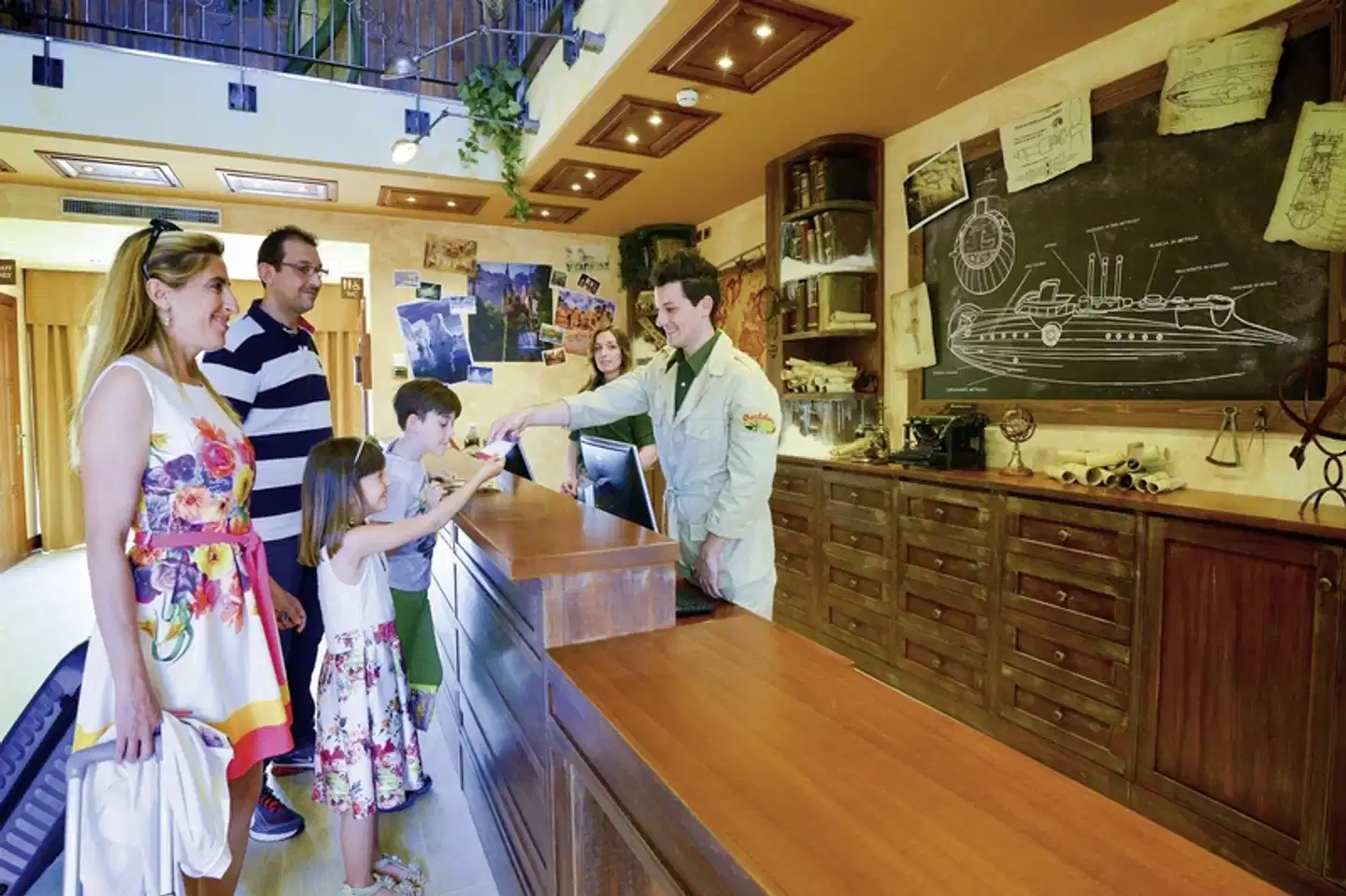 Gardaland Adventure Hotel Bar