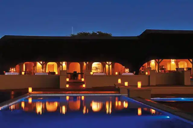 Intu Afrika - Zebra Lodge Pool