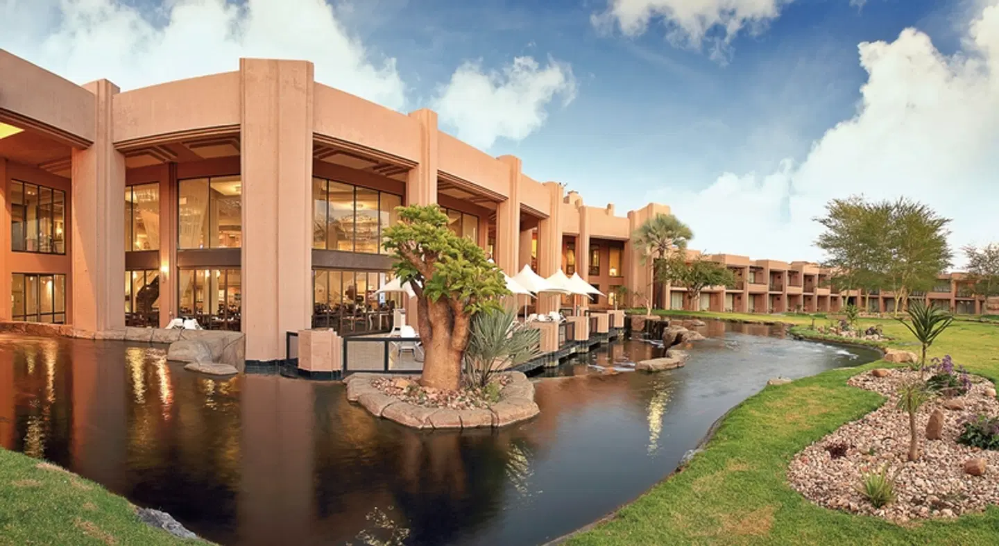 Windhoek Country Club Resort Aussenansicht